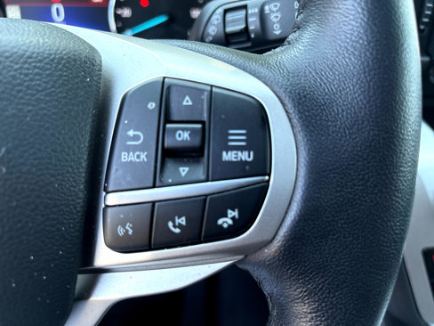 Used 2022 Ford Explorer XLT w/ Equipment Group 202A image 21