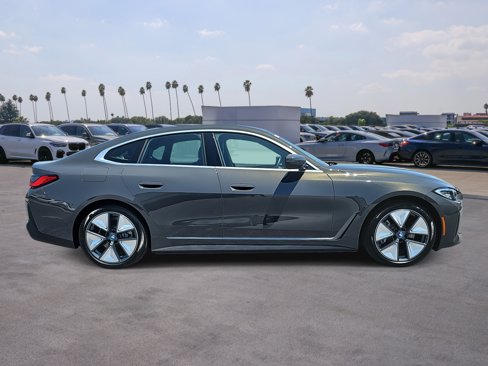 Used 2024 BMW i4 xDrive40i w/ Convenience Package image 4