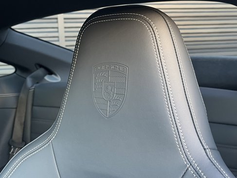 Used 2025 Porsche 911 Carrera image 11