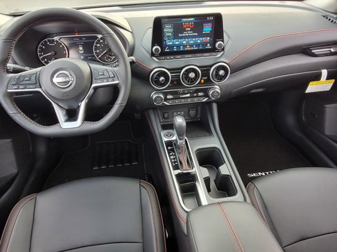 New 2025 Nissan Sentra SR w/ SR Premium Package image 6