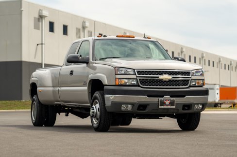 Used 2005 Chevrolet Silverado 3500 LT w/ Heavy-Duty Power Package image 21