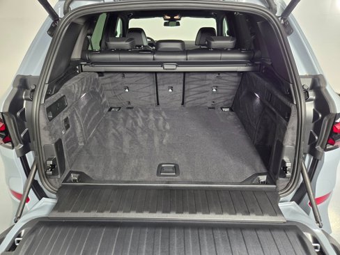New 2026 BMW X5 xDrive40i w/ M Sport Package image 23