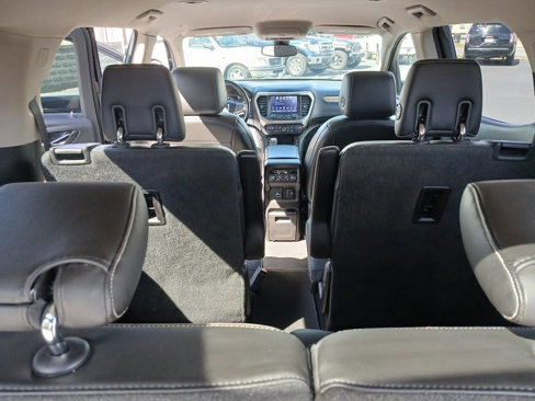 Used 2019 GMC Acadia Denali image 26