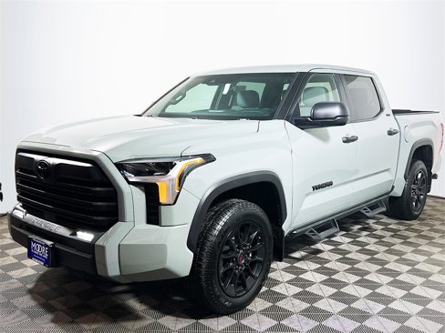 Used 2025 Toyota Tundra SR5 image 4