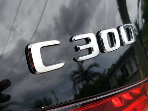 Used 2025 Mercedes-Benz C 300 Sedan image 8
