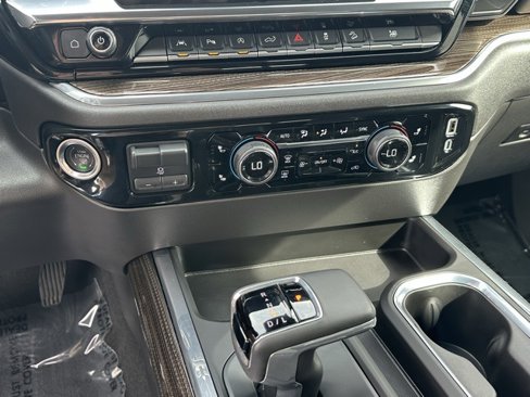 Certified 2025 Chevrolet Silverado 1500 LT Trail Boss w/ Convenience Package II image 35