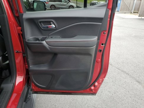 Certified 2025 Honda Ridgeline Black Edition image 27
