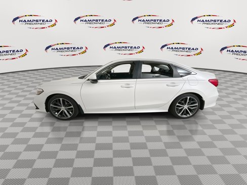 Used 2024 Honda Civic Touring image 5