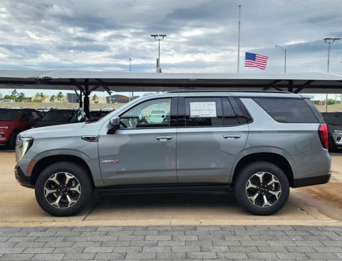 New 2026 GMC Yukon AT4 w/ AT4 Premium Package image 6