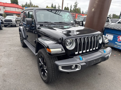 Used 2023 Jeep Wrangler Sahara image 4