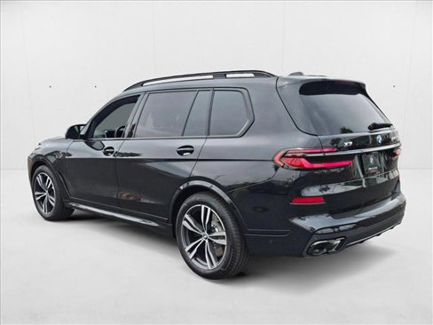 New 2026 BMW X7 M60i w/ Executive Package image 9