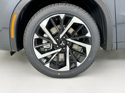 New 2024 Mitsubishi Outlander SEL image 37