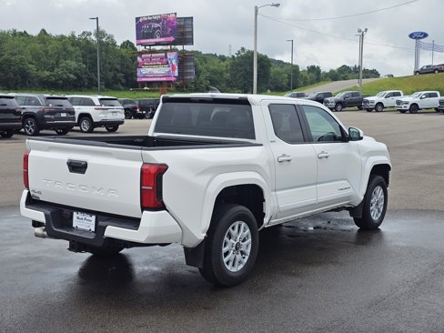 Used 2024 Toyota Tacoma SR5 image 5