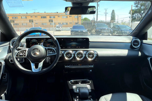 Used 2022 Mercedes-Benz CLA 250 image 11