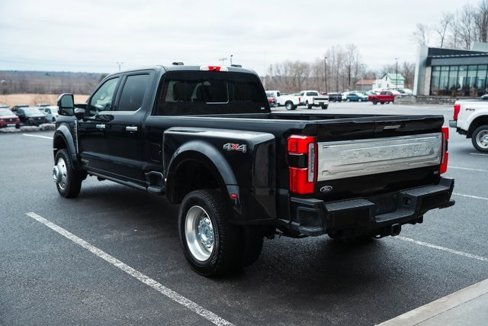 Used 2024 Ford F450 Platinum image 7