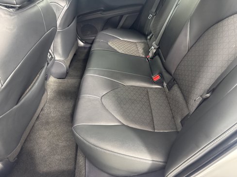Used 2023 Toyota Camry XSE image 21