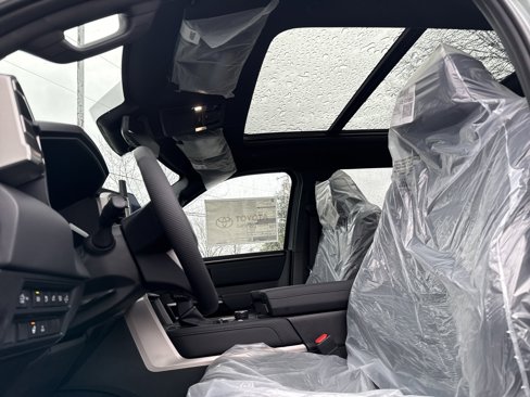 New 2025 Toyota Tundra Limited image 16