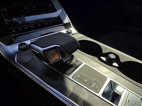 New 2025 Audi A6 Premium Plus image 24