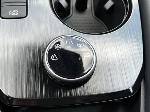 New 2025 Nissan Rogue Platinum image 21
