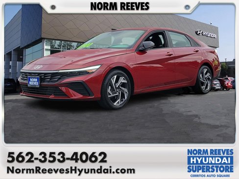 Used 2025 Hyundai Elantra Sport w/ Cargo Package image 1