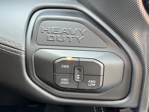 New 2025 RAM 2500 Limited image 21