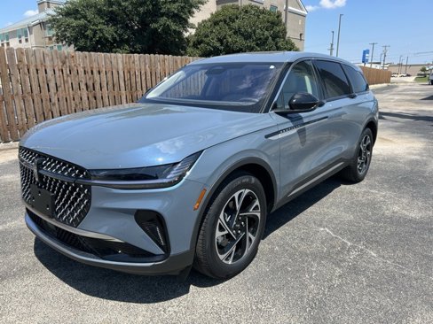 New 2025 Lincoln Nautilus Premier w/ Equipment Group 102A image 1