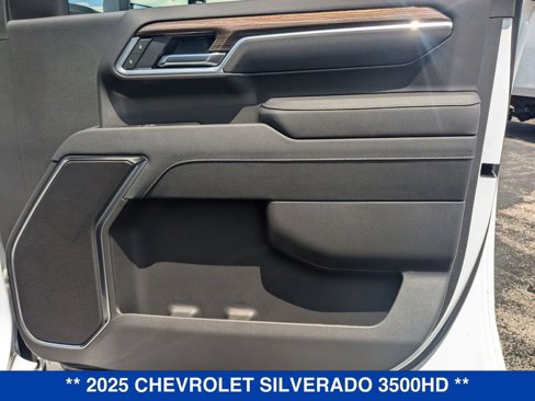 New 2025 Chevrolet Silverado 3500 LT w/ All Star Edition image 38