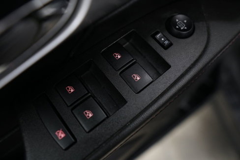 Used 2014 GMC Terrain SLE image 19