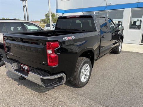 New 2026 Chevrolet Silverado 1500 LT image 3