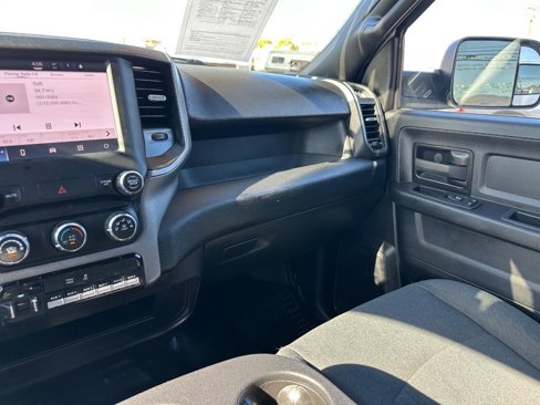 Used 2022 RAM 2500 Tradesman image 31