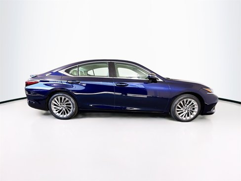 Used 2023 Lexus ES 300h w/ Luxury Package image 8