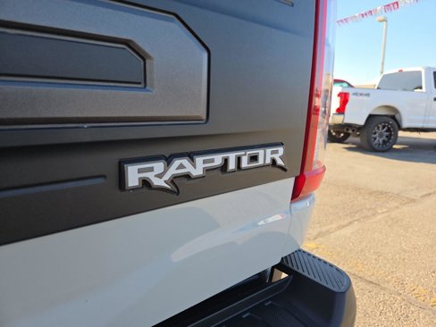 Used 2023 Ford F150 Raptor image 12