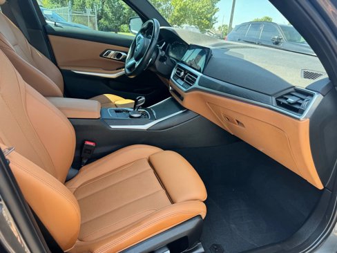 Used 2022 BMW M340i xDrive image 17