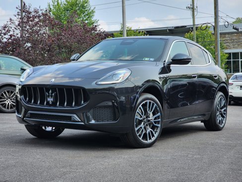 New 2025 Maserati Grecale GT image 1