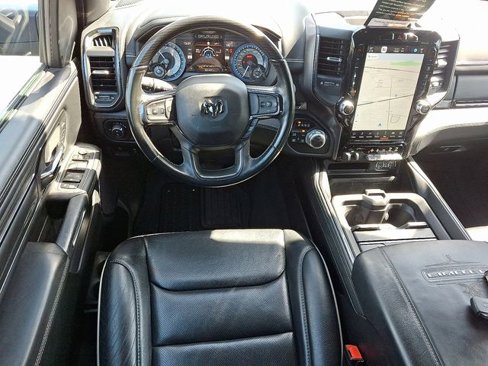 Used 2022 RAM 1500 Limited image 11
