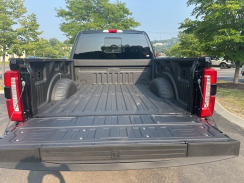 New 2025 Ford F250 Lariat w/ Lariat Ultimate Package image 11