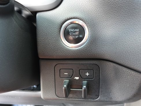 Used 2023 Toyota Tundra Limited image 26