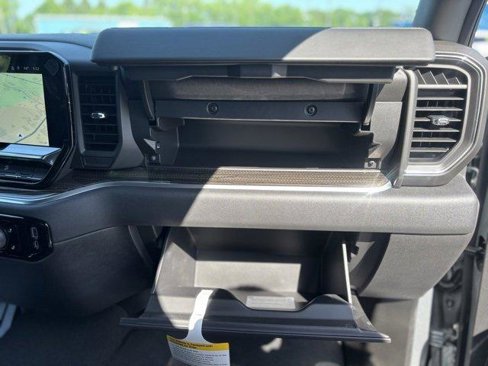 New 2025 Chevrolet Silverado 1500 LT w/ Z71 Off-Road Package image 12