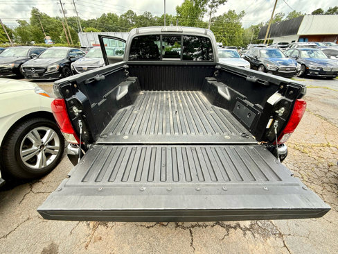 Used 2019 Toyota Tacoma SR w/ SR Convenience Package image 12