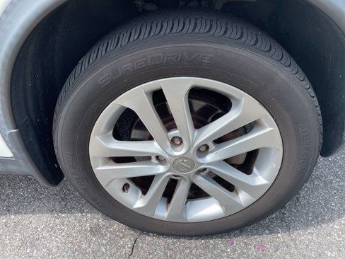 Used 2017 Nissan Juke S image 13