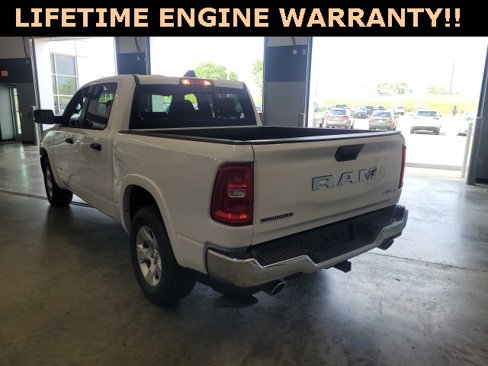 New 2025 RAM 1500 Big Horn image 7