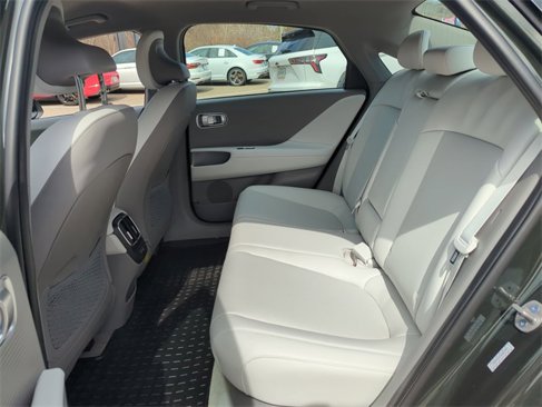 Used 2024 Hyundai Ioniq 6 SEL image 25