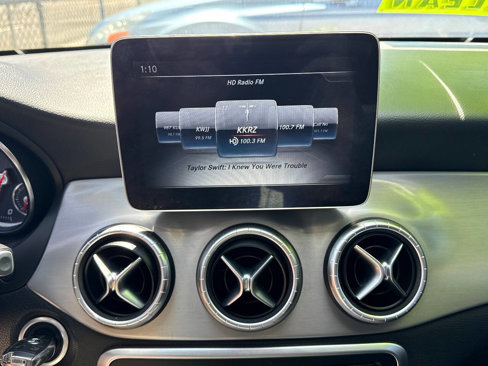 Used 2018 Mercedes-Benz CLA 250 image 24