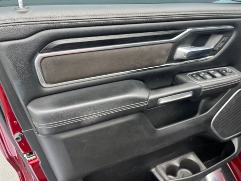 Used 2023 RAM 1500 Laramie image 10
