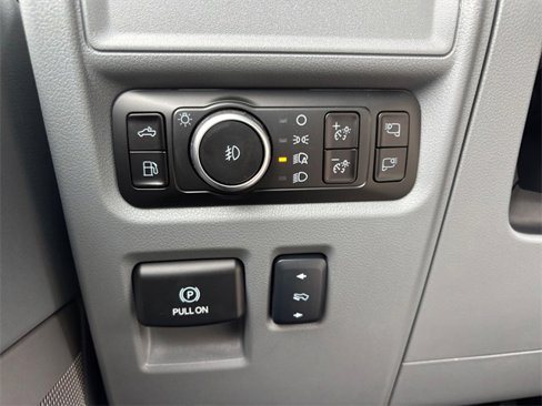 New 2025 Ford F150 Lariat w/ Equipment Group 501A Mid image 17
