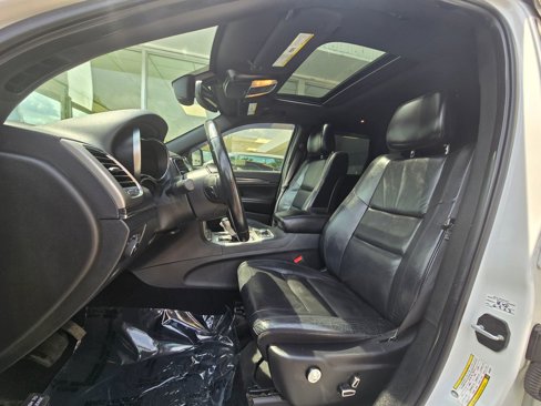 Used 2019 Jeep Grand Cherokee Limited image 10