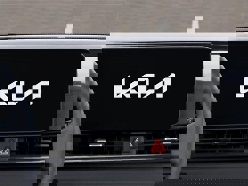 New 2026 Kia Carnival EX image 20
