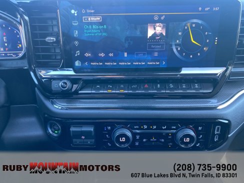 Used 2022 Chevrolet Silverado 1500 ZR2 image 19