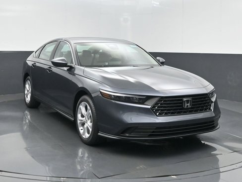 New 2025 Honda Accord LX image 2