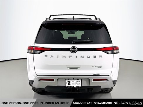 New 2025 Nissan Pathfinder Platinum image 6